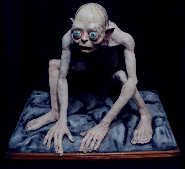 GOLLUM Otros Figurativa