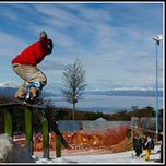 Snowboard thumbnail 1