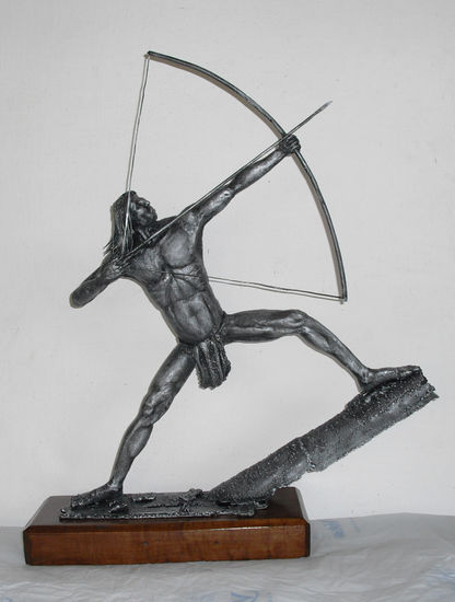 el arquero Iron Figurative