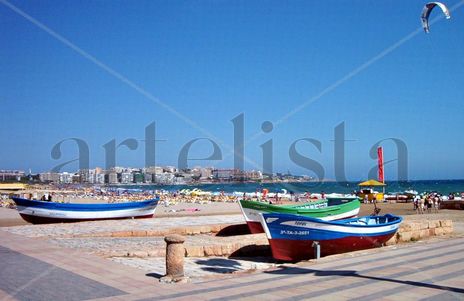 Por mar y aire