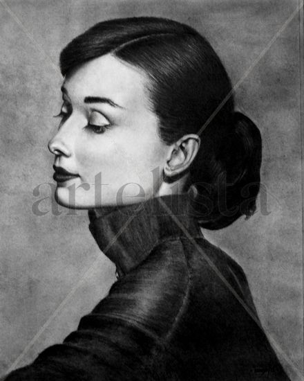 Audrey Hepburn 2 Pencil