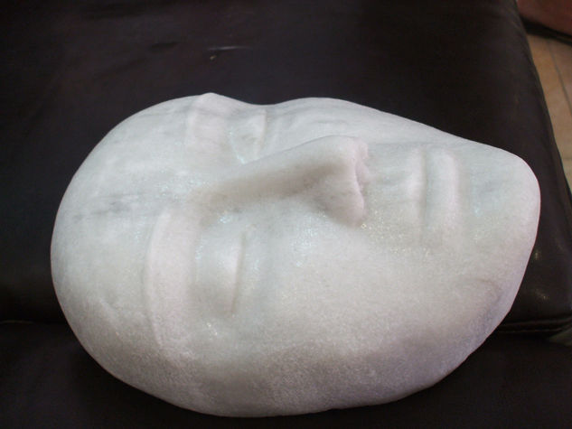 difunto Marble Figurative