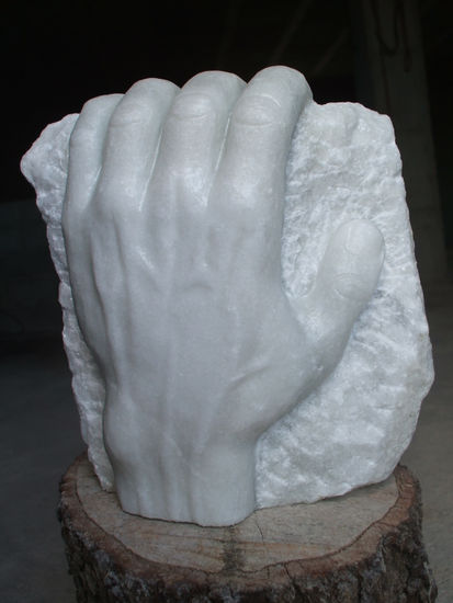 huída Marble Figurative