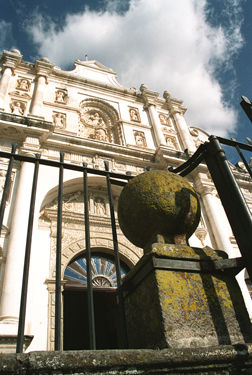 La Antigua Arquitectura e interiorismo Color (Química)