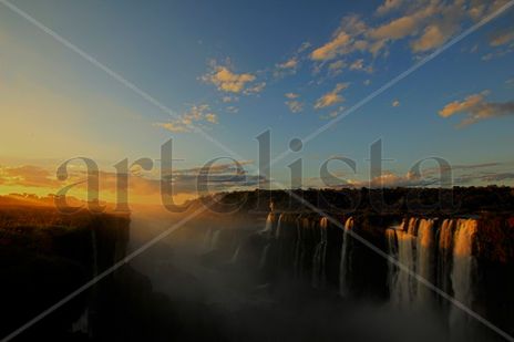 Atardecer Cañon...