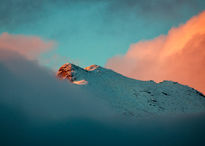 Snow, light and shadow