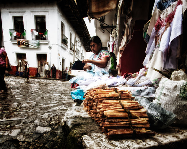 Cinnamon Photojournalism and Documentary Color (Digital)