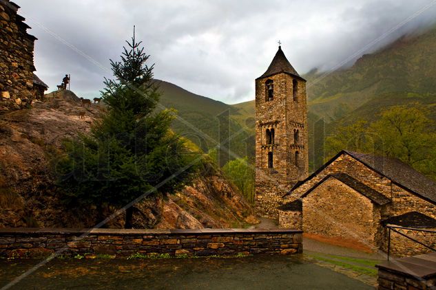 Vall d' Aran Viajes Color (Digital)