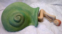 Mujer caracol verde