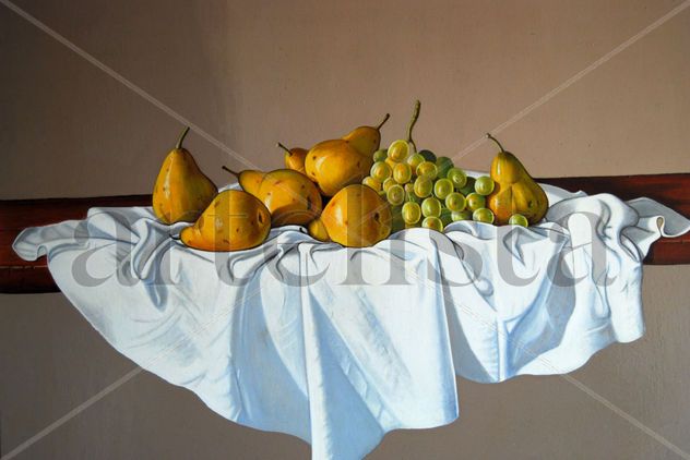 Mantel con peras y uvas.
