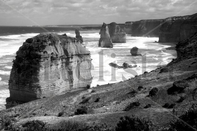 The Twelve Apostles I