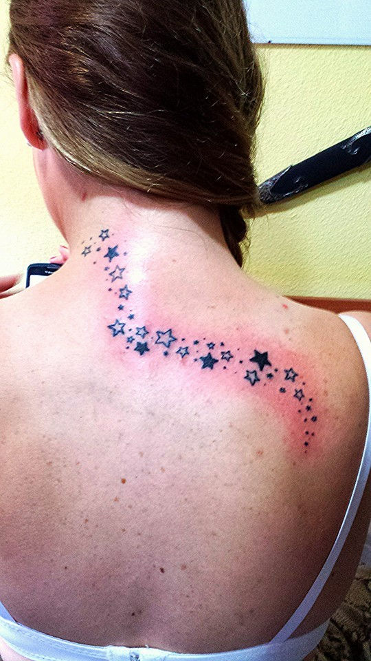 Estrellas en la espalda