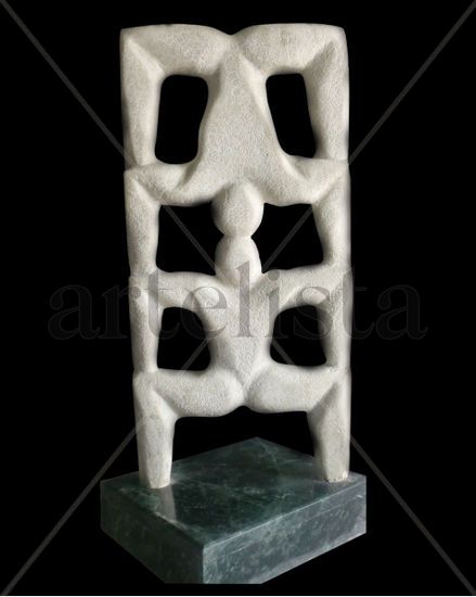 El equilibrio Marble Figurative