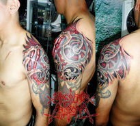 Biomecanico tattoo