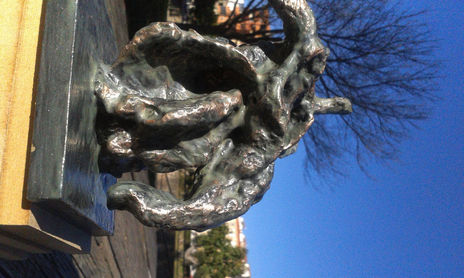 ESCULTURA URBANA