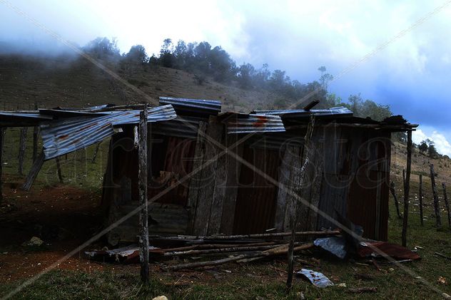 Casa en la montaña de las antenas