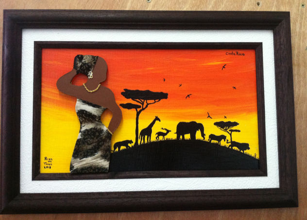 AFRO COSTA RICAN PAINTS RIISH AND TOOSH