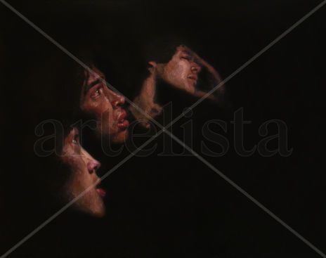 Tres caras en suspenso