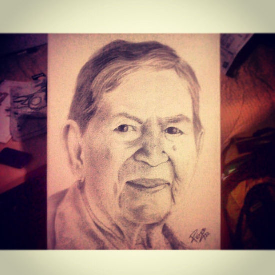 Abuela 100 años Graphite