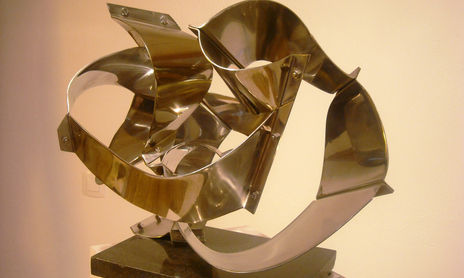 Esculturas de metal