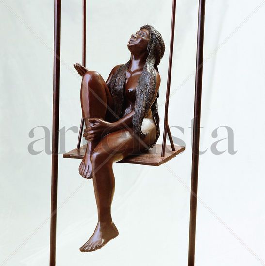 Penelope en Columpio Bronze Figurative