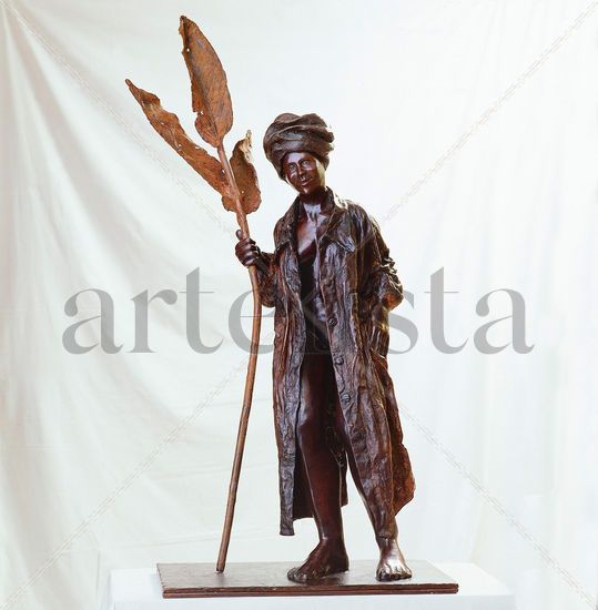 Mujer con Turbante y trapo Bronze Figurative