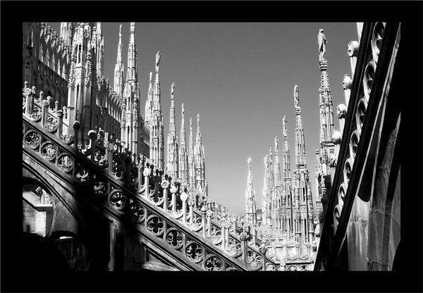 El cielo del Duomo Architecture and Interiorism Black and White (Digital)