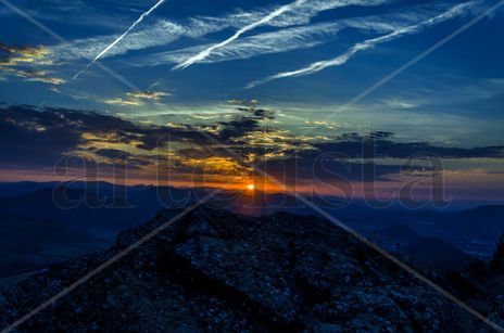 At sunrise/  Al...