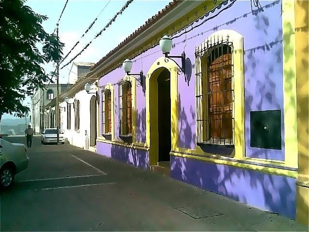 Fachada de una casona. Arquitectura e interiorismo Técnicas alternativas