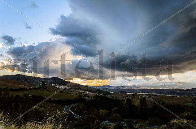 Golden clouds/ Nubes de oro Nature Color (Digital)