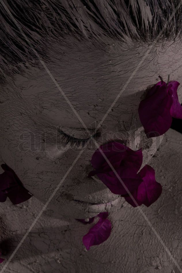 Serie: La fotografía que se obstina en las grietas
