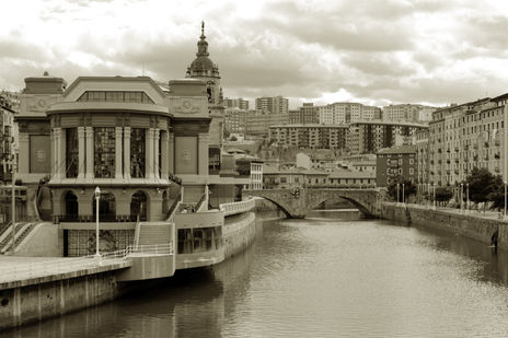 San anton  en sepia