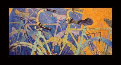 bicicletas sobre amarillo