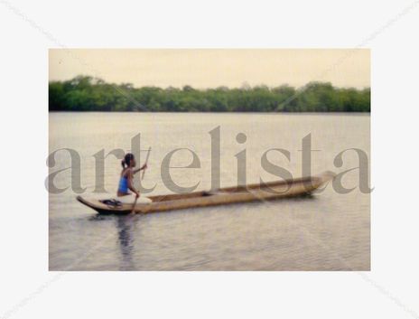 Barca en el Río