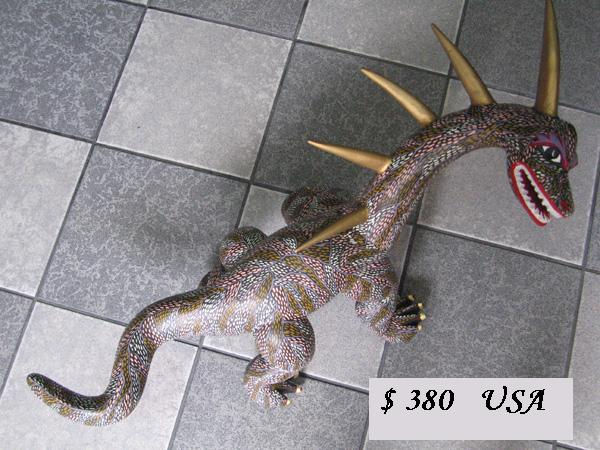 dinosaurio de madera