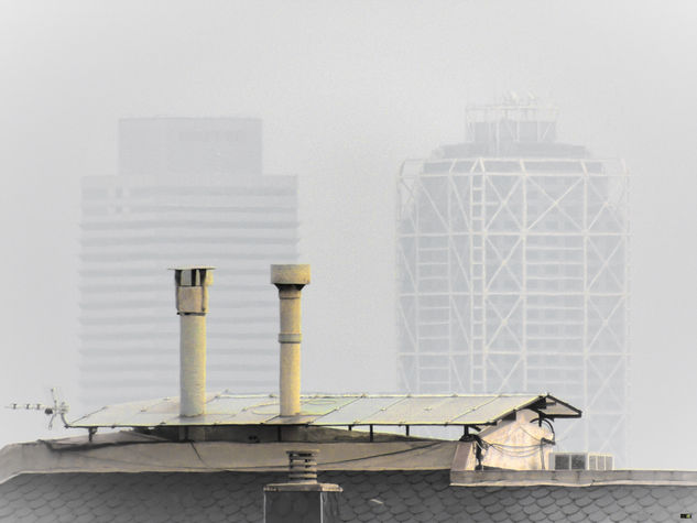 Barcelona en la niebla Otras temáticas Color (Digital)