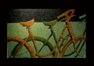 bicicletas sobre fondo verde