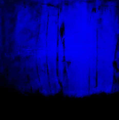 Azul y negro