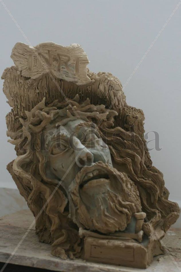el cristo de los dientes rotos