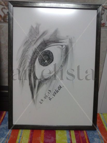 Ojo Charcoal