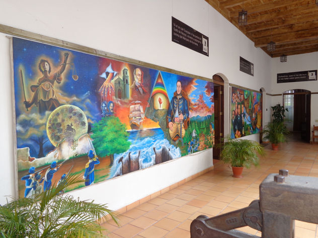 mural casa de morazan