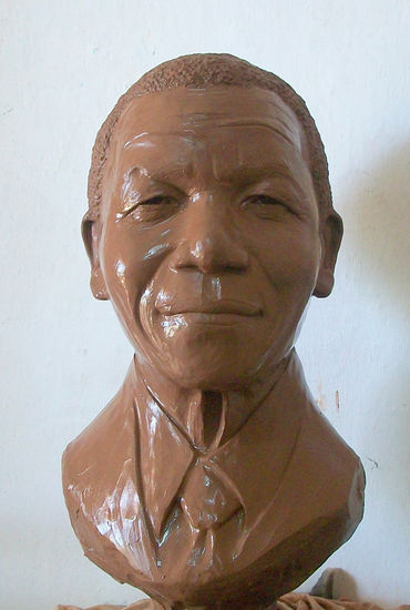 Retrato de Mandela Pottery Figurative