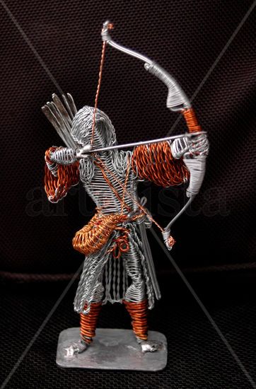 Arquero Metal Figurativa