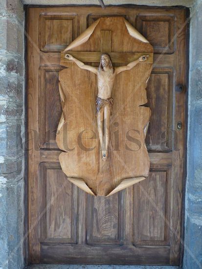 Cristo sobre pergamino Madera Figurativa