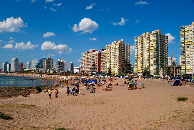 Punta del Este Travel Color (Digital)