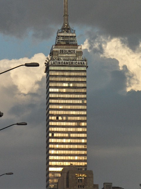 la latino