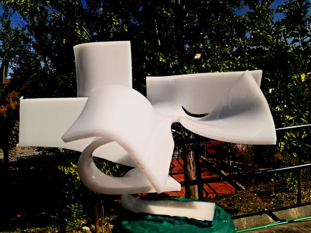 EL VUELO DEL FOLIO