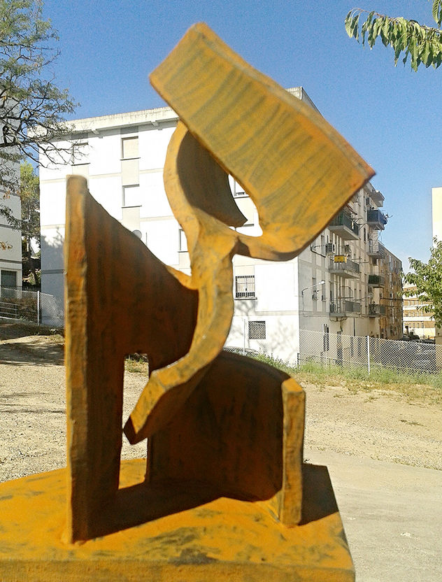 DESTRUCCIÓN DEL CILINDRO PARA OCUPACIÓN ESPACIAL