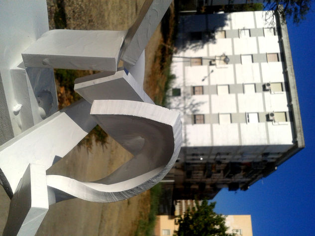 ESCULTURA BLANCA Mixed Abstract