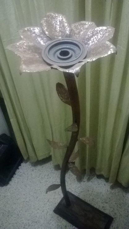 Candelabro en forma...